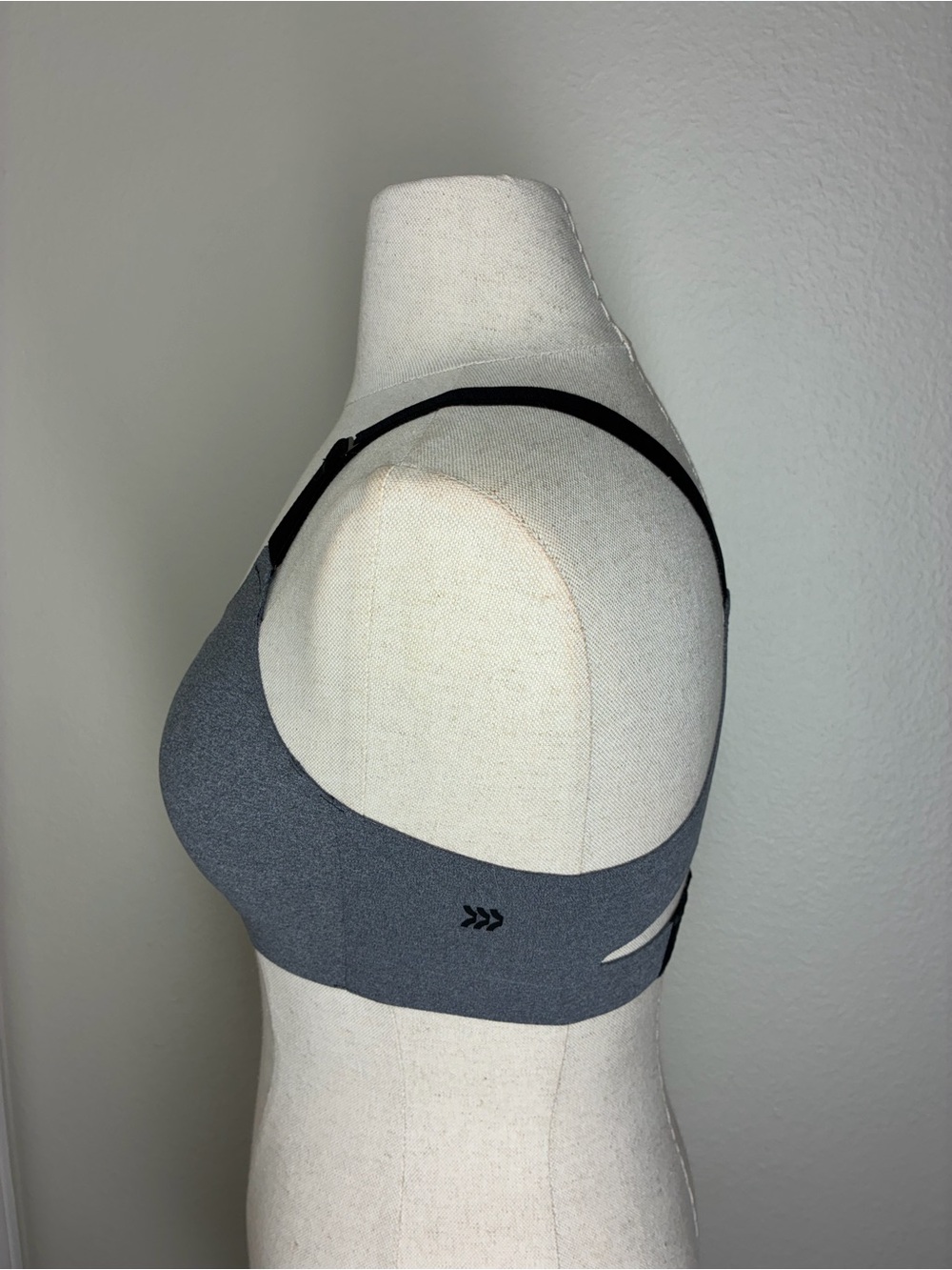 all in motion Gray Seamless Support Sports Bra, size Small - Picture 2 of 3